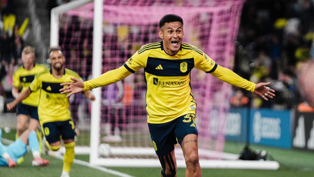 Andy Nájar celebra su primera anotación con la camisa del Nashville SC de la MLS. Foto cortesía Nashville
